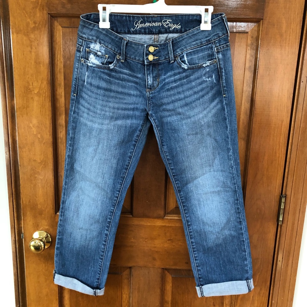 American Eagle Crop Jeans